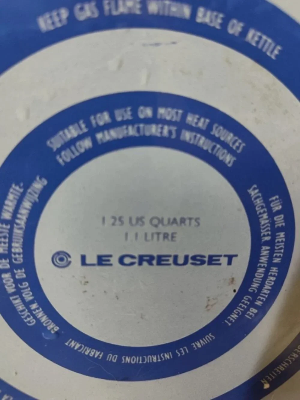 Le Creuset ** missing